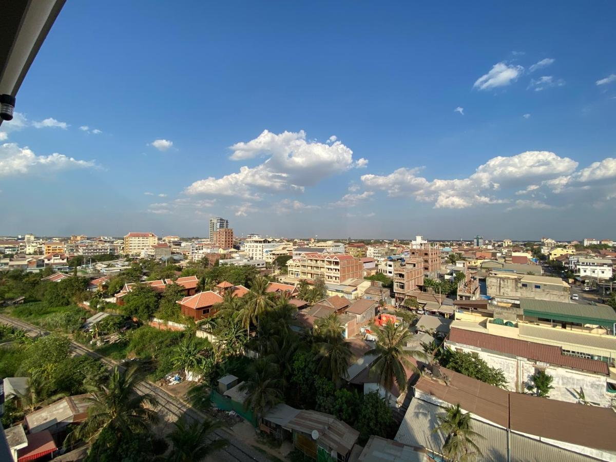 Jasmine Hotel& Sky Bar Баттамбанг Экстерьер фото